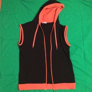 Sleeveless hoodie Black/orange